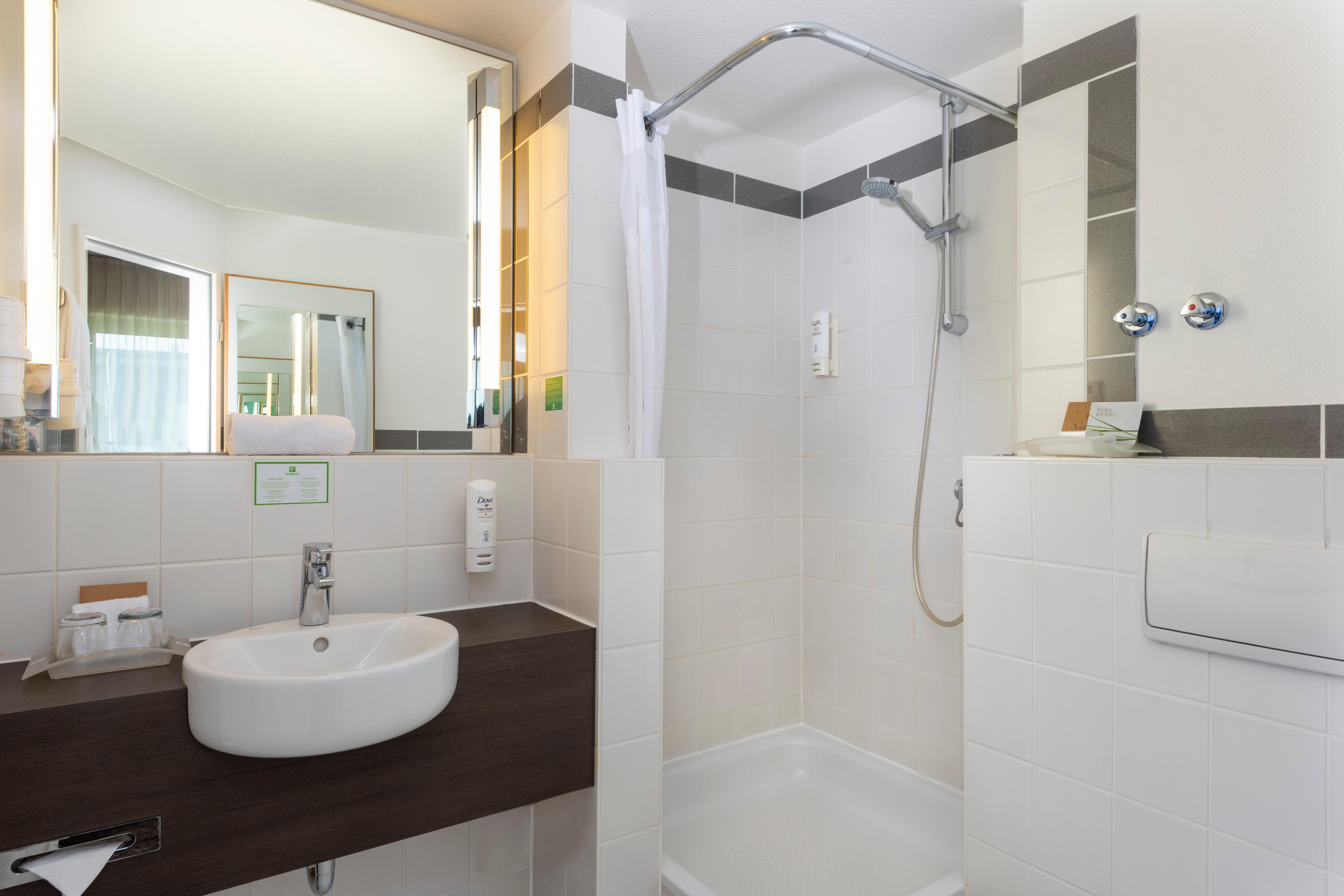 Holiday Inn Frankfurt Airport - Neu-Isenburg By Ihg Екстериор снимка