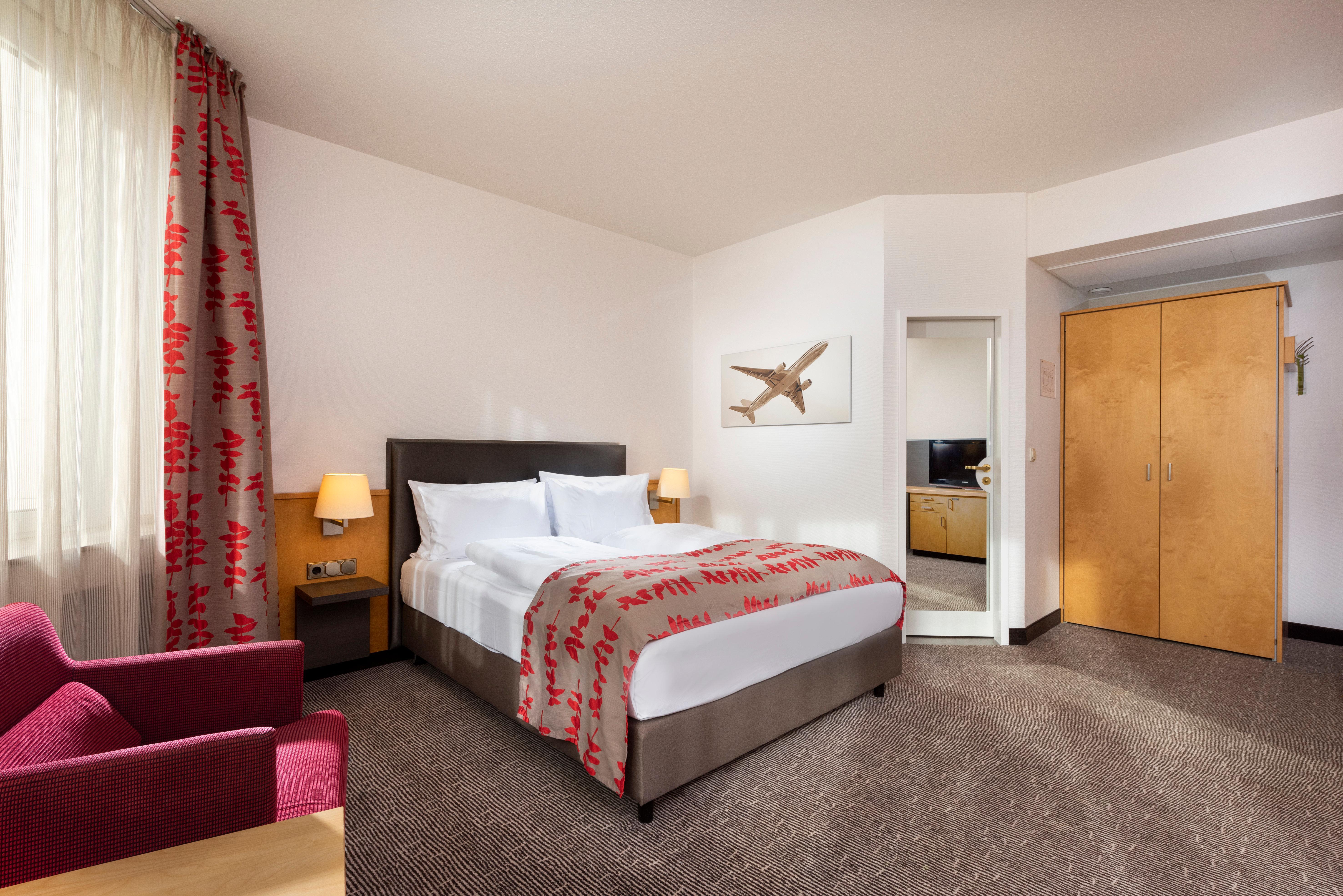 Holiday Inn Frankfurt Airport - Neu-Isenburg By Ihg Екстериор снимка