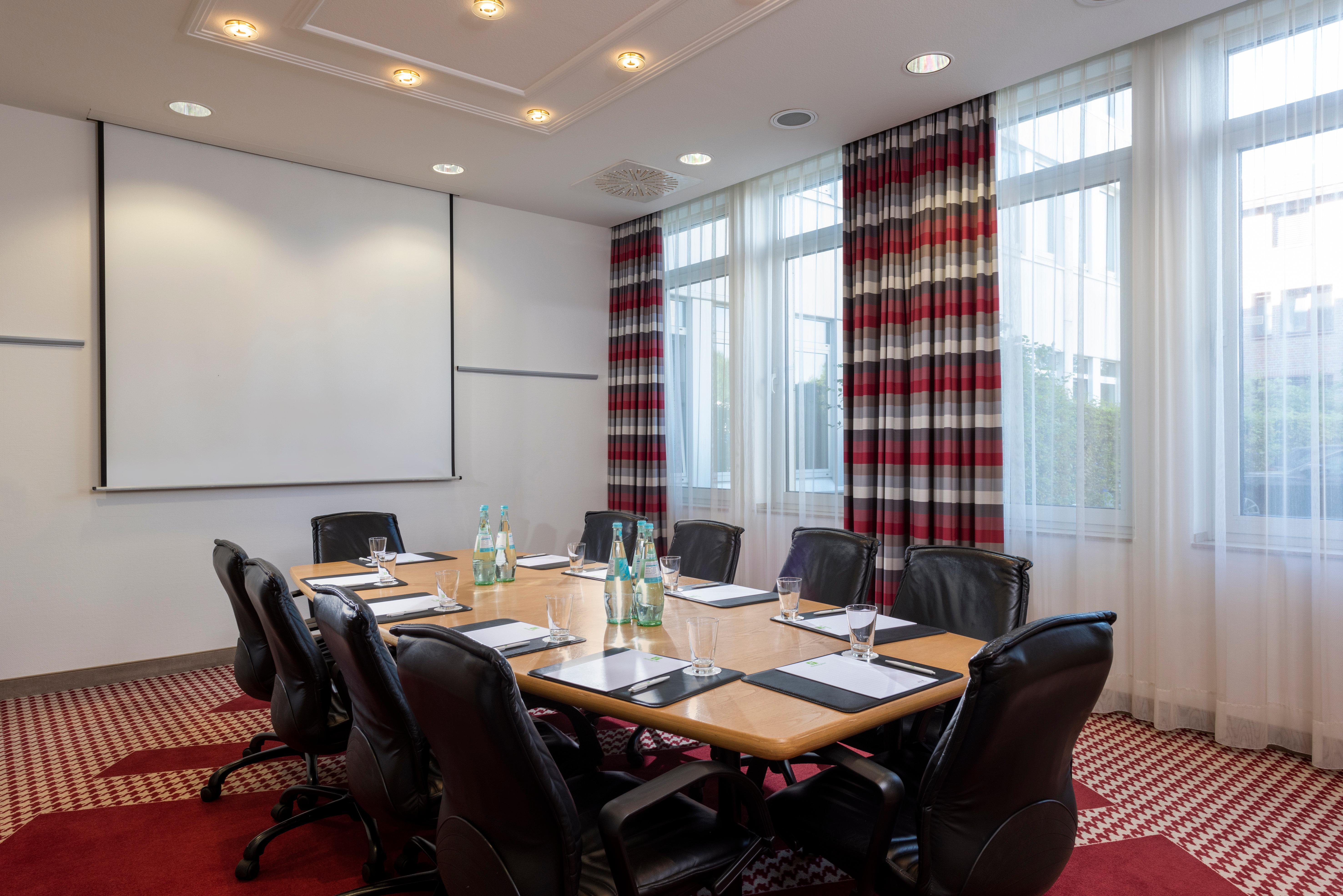 Holiday Inn Frankfurt Airport - Neu-Isenburg By Ihg Екстериор снимка